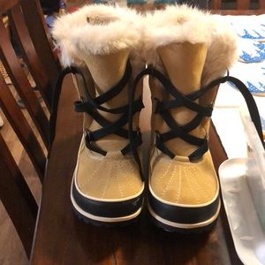 Sorel winter boots 7.5